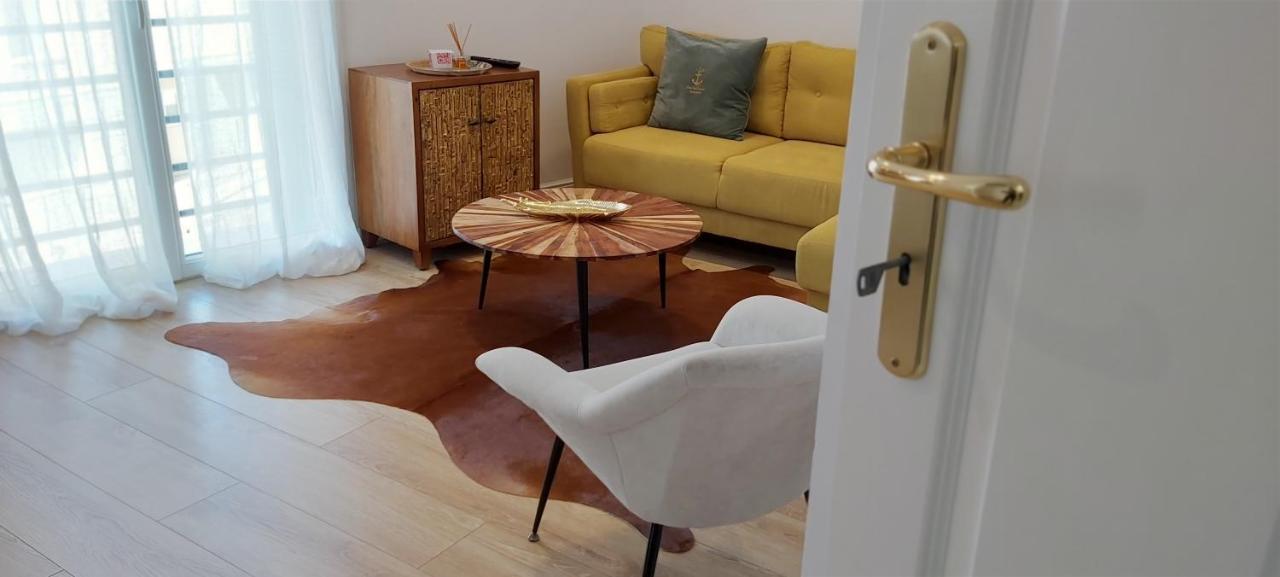 123 Sadi Carnot, Classe 2 Etoiles Saint-Raphaël 외부 사진