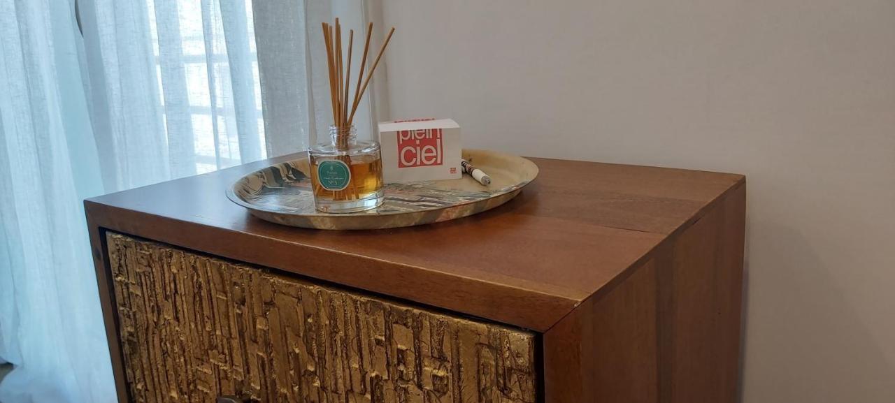 123 Sadi Carnot, Classe 2 Etoiles Saint-Raphaël 외부 사진